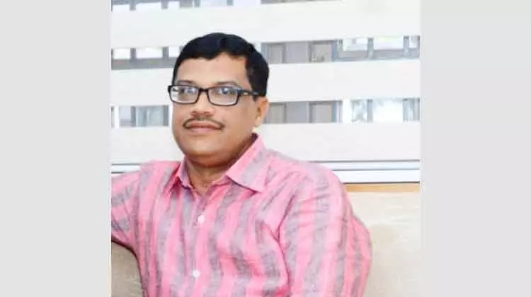 ഹൃദയാഘാതം: കണ്ണൂർ സ്വദേശി ഒമാനിൽ മരിച്ചു ഹൃദയാഘാതം: കണ്ണൂർ സ്വദേശി ഒമാനിൽ മരിച്ചു