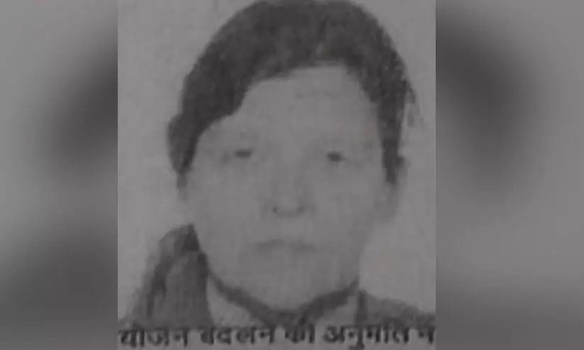 അമൃതാനന്ദമയി മഠത്തിലെ അന്തേവാസിയായ വിദേശവനിത കൈവരിയില്‍ തൂങ്ങി മരിച്ച നിലയില്‍