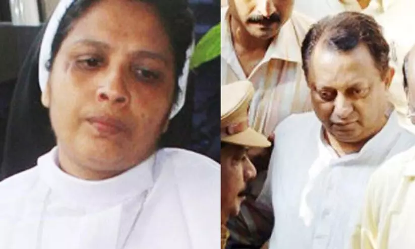 അഭയ കേസ് പ്രതികളുടെ പരോൾ വിവാദത്തിൽ അഭയ കേസ് പ്രതികളുടെ പരോൾ വിവാദത്തിൽ