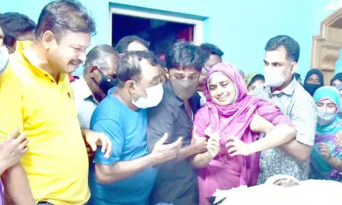 tearful tribute to students