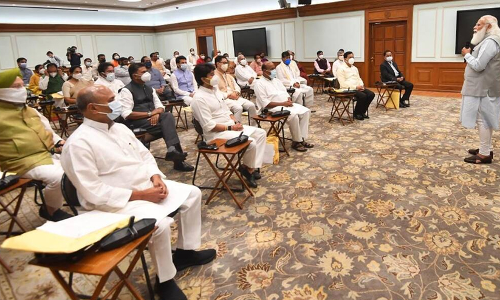 മന്ത്രിസഭ പുന:സംഘടന; പ്രഖ്യാപനം വൈകീട്ടോടെ, ഹര്‍ഷവര്‍ധന്‍, രമേശ് പൊഖ്രിയാല്‍, സദാനന്ദ ഗൗഡ, സന്തോഷ് ഗാങ്‌വാര്‍ പുറത്ത്