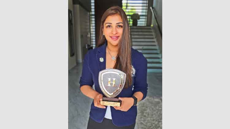 ആസ്റ്ററിനും അലീഷ മൂപ്പനും ഹാർവഡ് ബിസിനസ് കൗണ്സില് അവാര്ഡ് ആസ്റ്ററിനും അലീഷ മൂപ്പനും ഹാർവഡ് ബിസിനസ് കൗണ്സില് അവാര്ഡ്