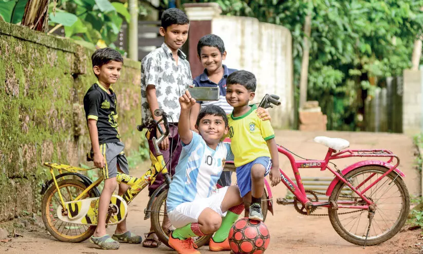 children football lovers