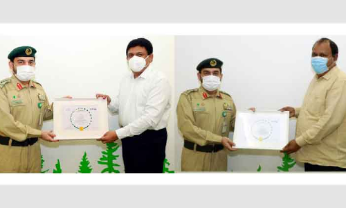 മലയാളികൾക്ക്​ ദുബൈ പൊലീസി​െൻറ ആദരം