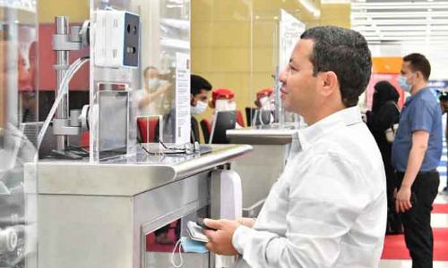 വ്യാജ പാസ്​പോർട്ടാണോ: കുടുങ്ങാൻ 15 സെക്കൻഡ്​ മതി