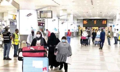 കുവൈത്ത്​ വിമാനത്താവളം: പ്രതിദിന യാത്രക്കാരുടെ പരിധി 5000 ആക്കി ഉയർത്തി