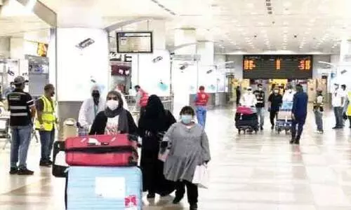 കുവൈത്ത് വിമാനത്താവളം: പ്രതിദിന യാത്രക്കാരുടെ പരിധി 5000 ആക്കി ഉയർത്തി കുവൈത്ത് വിമാനത്താവളം: പ്രതിദിന യാത്രക്കാരുടെ പരിധി 5000 ആക്കി ഉയർത്തി