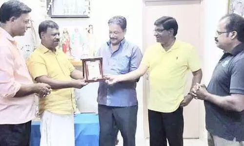 ഊരകം കൂട്ടായ്​മ യാത്രയയപ്പ് നൽകി