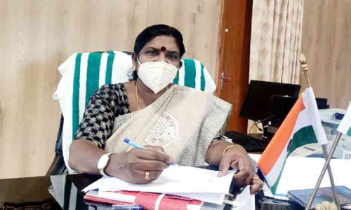 വിവാദ കണ്‍വെന്‍ഷന്‍ സെൻറര്‍ മന്ത്രി ഉദ്ഘാടനം ചെയ്തു; എം.എല്‍.എയും സി.പി.എം നേതാക്കളും പങ്കെടുത്തില്ല