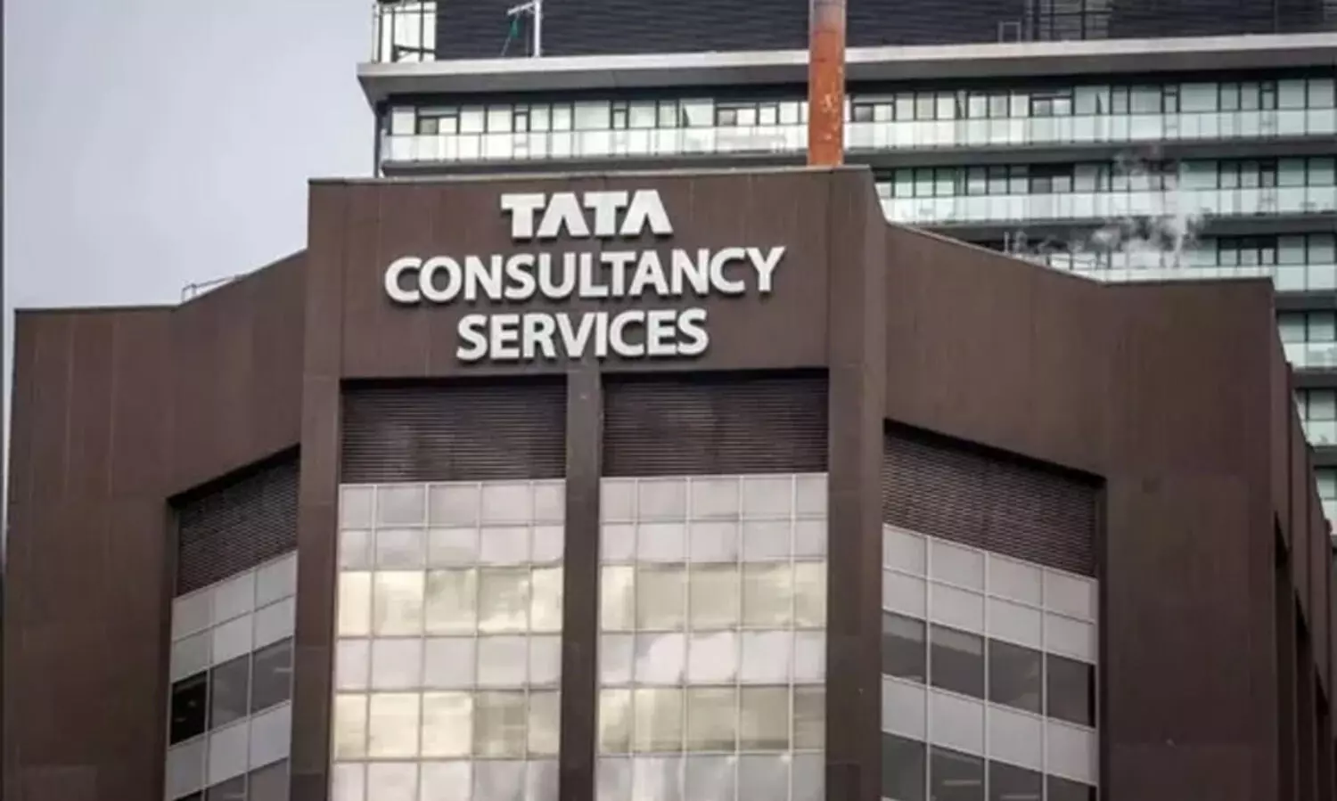 രാജ്യത്തെ കാമ്പസുകളിൽ ടാലൻറ്​ വേട്ട നടത്താൻ ടി.സി.എസ്​; 40,000 ബിരുദധാരികൾക്ക്​ ജോലി നൽകും