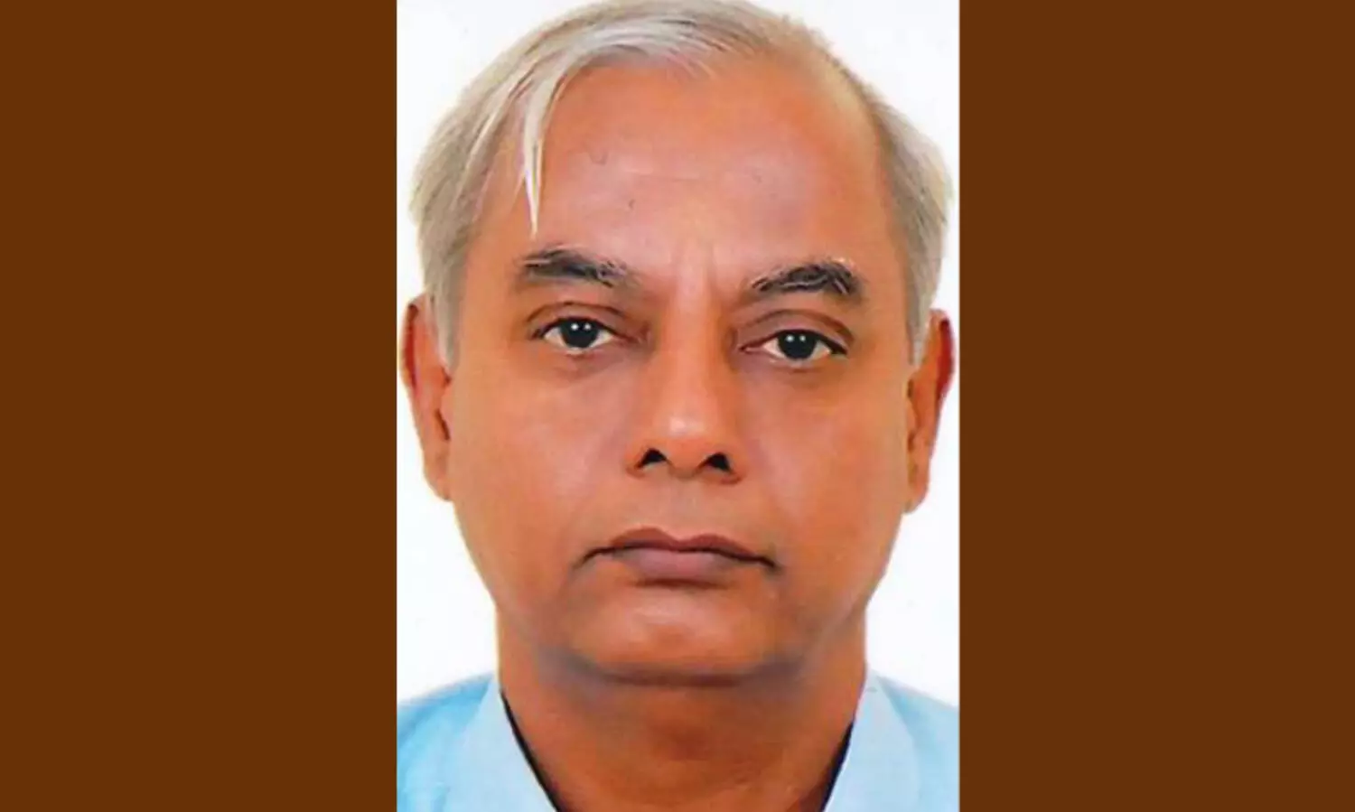 കോ​ഴി​ക്കോ​ട്​ വി​മാ​ന​ത്താ​വ​ള​ ഡ​യ​റ​ക്​​ട​റാ​യി ആ​ർ. മ​ഹാ​ലിം​ഗം ചു​മ​ത​ല​യേ​റ്റു