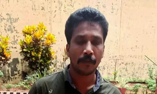 പിഞ്ചുകുഞ്ഞിനെ മർദിച്ച രണ്ടാനച്ഛൻ വ്യാജമദ്യ കേസിൽ അറസ്റ്റിൽ