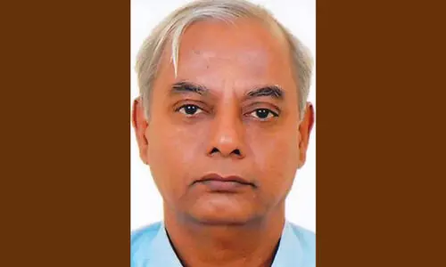 കോ​ഴി​ക്കോ​ട്​ വി​മാ​ന​ത്താ​വ​ള​ ഡ​യ​റ​ക്​​ട​റാ​യി ആ​ർ. മ​ഹാ​ലിം​ഗം ചു​മ​ത​ല​യേ​റ്റു