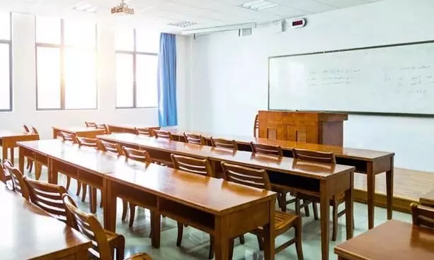 ഹരിയാനയിൽ 9 മുതൽ 12 വരെയുള്ള വിദ്യാർഥികൾക്ക് ജൂലൈ 16ന് സ്കൂൾ തുറക്കും ഹരിയാനയിൽ 9 മുതൽ 12 വരെയുള്ള വിദ്യാർഥികൾക്ക് ജൂലൈ 16ന് സ്കൂൾ തുറക്കും