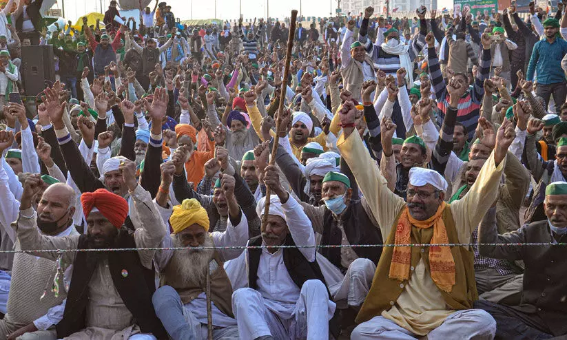 ബി.ജെ.പി നേതാക്കളെ കാലുകുത്താൻ വിടില്ലെന്ന് കർഷകർ; പൊലീസുമായി ഏറ്റുമുട്ടൽ ബി.ജെ.പി നേതാക്കളെ കാലുകുത്താൻ വിടില്ലെന്ന് കർഷകർ; പൊലീസുമായി ഏറ്റുമുട്ടൽ