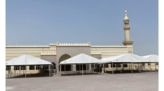 പള്ളിമുറ്റത്ത്​ ടെൻറുകള്‍ നിര്‍മിക്കാന്‍ അജ്മാന്‍ കിരീടാവകാശിയുടെ നിർ​ദേശം