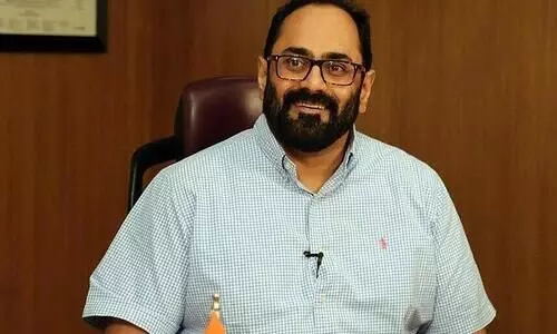 കിറ്റെക്സിനെ കർണാടകയിലേക്ക് ക്ഷണിച്ച് കേന്ദ്രമന്ത്രി രാജീവ് ചന്ദ്രശേഖർ