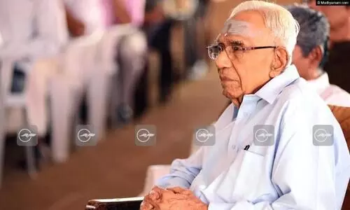 പി.കെ വാര്യർ എന്ന ആയുർ രത്​നം