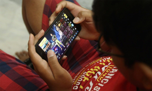 മിഡ്​നൈറ്റ്​ പട്രോൾ; കുട്ടികളുടെ പുലരുവോളമുള്ള ഗെയിമിങ്ങിന്​ പൂട്ടിടാൻ പുതിയ വിദ്യയുമായി ടെൻസെൻറ്​