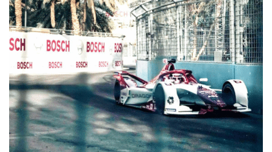 ഫോർമുല ഇ–റേസ്; ആതിഥേയത്വം വഹിക്കാൻ ഒരുങ്ങി ദറഇയ ഫോർമുല ഇ–റേസ്; ആതിഥേയത്വം വഹിക്കാൻ ഒരുങ്ങി ദറഇയ