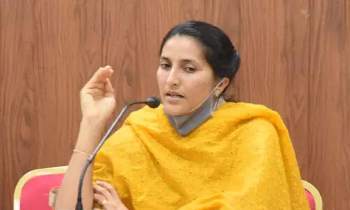 മയൂഖ ജോണിക്ക് വധഭീഷണി