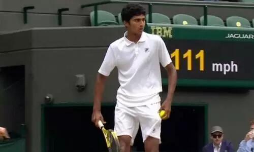 ഇന്ത്യൻ വംശജൻ ​സമീർ ബാനർജിക്ക്​ വിംബ്​ൾഡൺ ജൂനിയർ കിരീടം