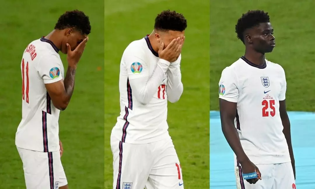 കുടിയേറ്റക്കാരില്ലെങ്കിൽ ഈ ടീമില്ല; വംശീയ അധിക്ഷേപങ്ങളിൽ പ്രതിഷേധവുമായി ബ്രിട്ടീഷ് പ്രധാനമന്ത്രിയും ലണ്ടൻ മേയറും കുടിയേറ്റക്കാരില്ലെങ്കിൽ ഈ ടീമില്ല; വംശീയ അധിക്ഷേപങ്ങളിൽ പ്രതിഷേധവുമായി ബ്രിട്ടീഷ് പ്രധാനമന്ത്രിയും ലണ്ടൻ മേയറും