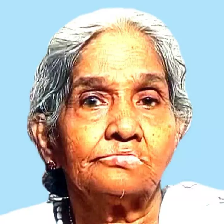 ത്രേ​സ്യാ​മ്മ