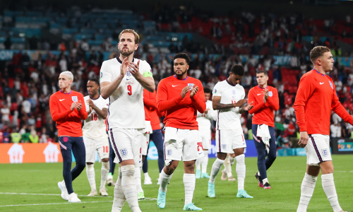 വെംബ്ലിയിലെ പറുദീസാ നഷ്​ടങ്ങൾ