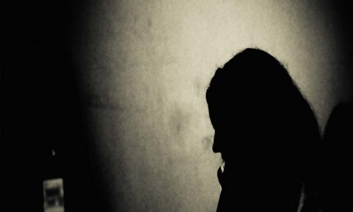 പ്രായപൂർത്തിയാകാത്ത പെൺകുട്ടി ഗർഭഛിദ്രത്തെത്തുടർന്ന്​ ഗുരുതരാവസ്ഥയിൽ