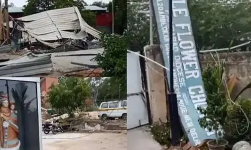 ഡൽഹിയിൽ ക്രിസ്​ത്യൻ ചർച്ച്​ പൊളിച്ചു നീക്കി;  നടപടി​ക്കെതിരെ വിശ്വാസികൾ