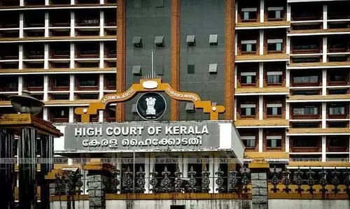 പ്രവേശന പരീക്ഷ അടിസ്​ഥാനത്തിൽ കോളജ്​ പ്രവേശനം; സർക്കാറാണ്​ തീരുമാനമെടുക്കേണ്ടതെന്ന്​ ഹൈകോടതി