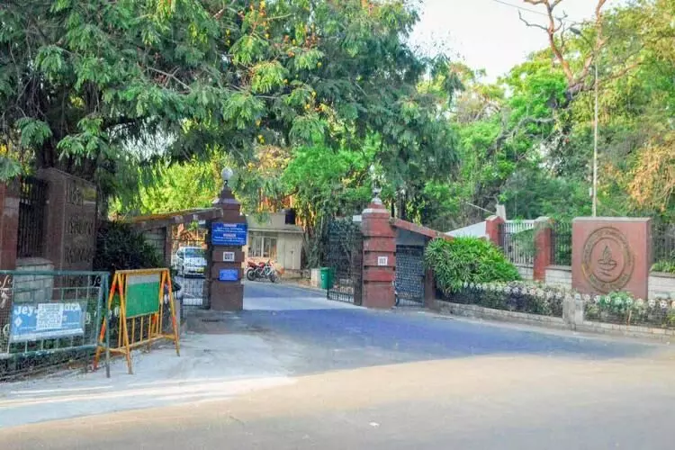 മദ്രാസ്​ ​െഎ.​െഎ.ടിയിൽ സംവരണ അട്ടിമറിയെന്ന്​