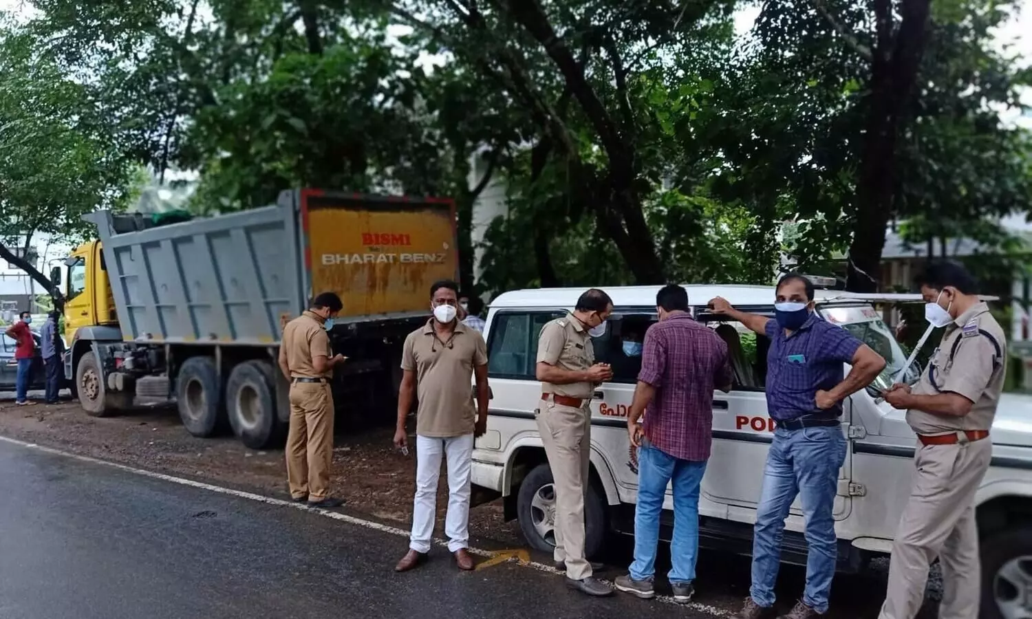 കരിപ്പൂർ സ്വർണക്കടത്ത്: പ്രതികളെ എത്തിച്ച്​ തെളിവെടുപ്പ് നടത്തി