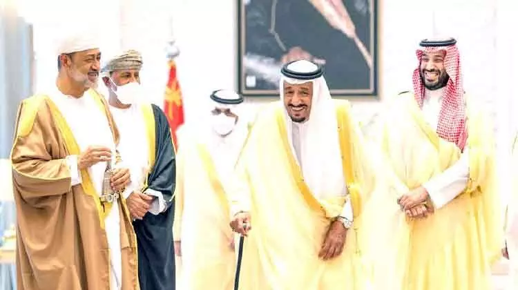 സൗ​ദി–ഒ​മാ​ൻ ക​ര, ക​ട​ൽ ഗ​താ​ഗ​ത മാ​ർ​ഗ​ങ്ങ​ൾ തു​റ​ക്കും