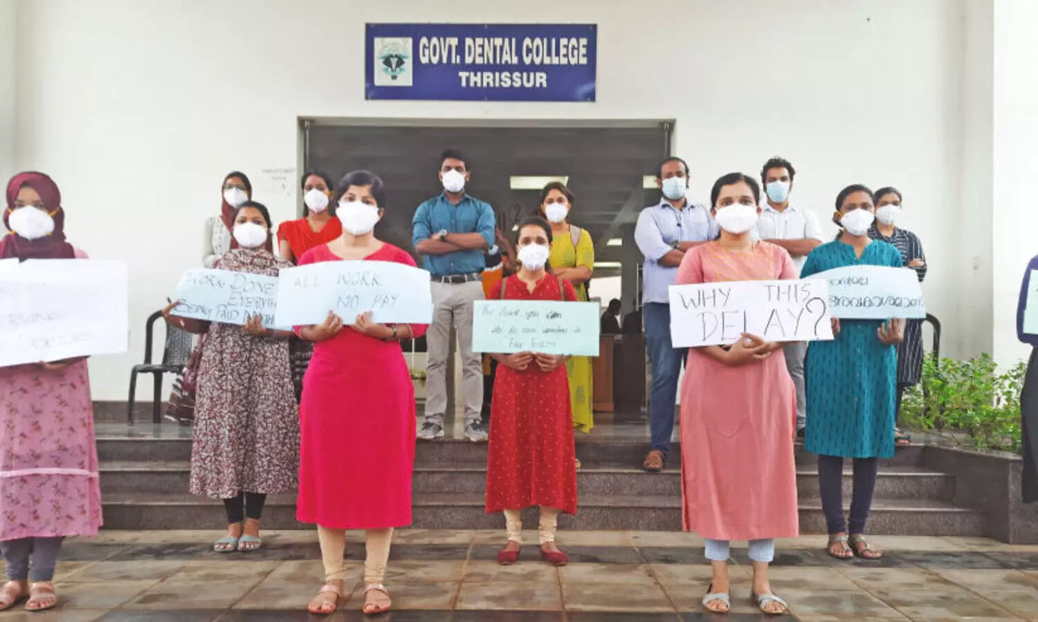 ശമ്പളമില്ല; എൻ.​എ.ജെ.ആർ ഡോക്​ടർമാർ അനിശ്​ചിതകാല സമരം തുടങ്ങി