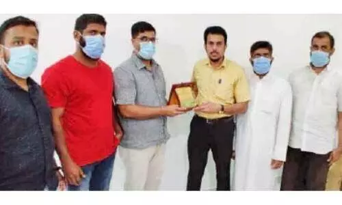 അ​ബ്​​ദു​ൽ ക​രീം അ​രൂ​രി​ന്​ കെ.​​െഎ.െഎ.​സി യാ​ത്ര​യ​യ​പ്പ്