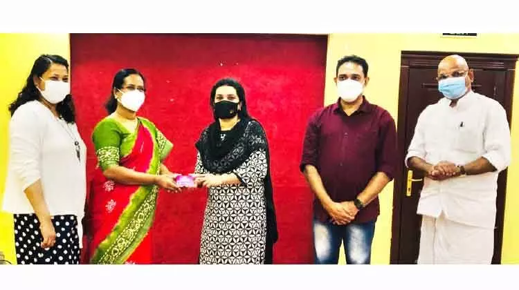 മെംബർഷിപ് കാർഡ് വിതരണം തുടങ്ങി മെംബർഷിപ് കാർഡ് വിതരണം തുടങ്ങി