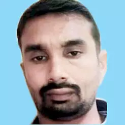 അ​ലി അ​ക്​​ബ​ർ