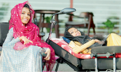 ഇവർ പറയുന്നു; തോ​ൽ​ക്കി​ല്ല ഞ​ങ്ങ​ൾ