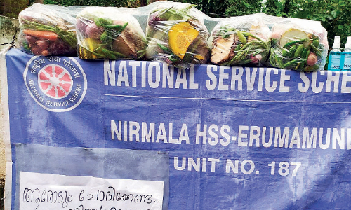 ആ​രോ​ടും ചോ​ദി​ക്കേ​ണ്ട...​ നി​ങ്ങ​ള്‍ക്കി​തെ​ടു​ക്കാം