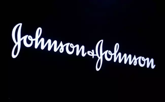 അർബുദത്തിന് കാരണമാവുമെന്ന് ആശങ്ക; രണ്ട് സൺസ്ക്രീനുകൾ തിരിച്ചുവിളിച്ച് ജോൺസൺ & ജോൺസൺ അർബുദത്തിന് കാരണമാവുമെന്ന് ആശങ്ക; രണ്ട് സൺസ്ക്രീനുകൾ തിരിച്ചുവിളിച്ച് ജോൺസൺ & ജോൺസൺ