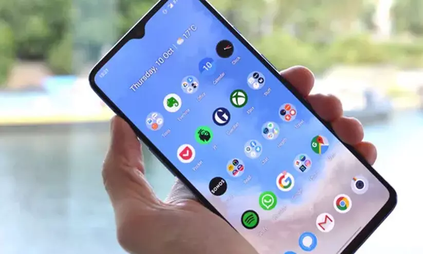 മൊബൈൽ ഫോണിന് തകരാർ; നഷ്ടം നൽകാൻ ഉത്തരവ് മൊബൈൽ ഫോണിന് തകരാർ; നഷ്ടം നൽകാൻ ഉത്തരവ്