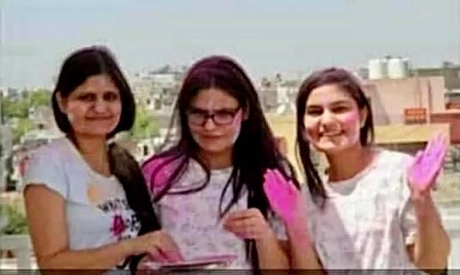 3 sisters crack Rajasthan Administrative Service exam together Now 5 daughters of farmer are RAS officers