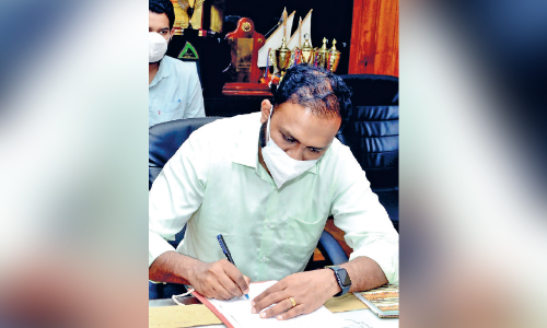 മ​ല​പ്പു​റ​ത്തി​െൻറ ആ​ദ്യഡെ​വ​ല​പ്​​​മെൻറ്​ ക​മീ​ഷ​ണ​റാ​യി ​പ്രേം ​കൃ​ഷ്​​ണ​ൻ