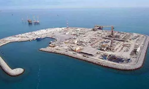 ആ​റ് കൃ​ത്രി​മ ദ്വീ​പു​ക​ളി​ൽ എ​ണ്ണ ഖ​ന​ന സേ​വ​ന​ങ്ങ​ൾ​ക്ക് അ​ഡ്‌​നോ​ക്