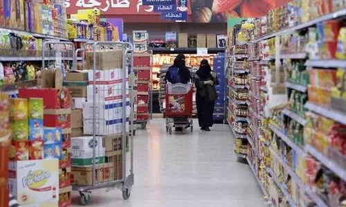 സൗദിയിൽ ഇനി നമസ്‌കാര സമയങ്ങളിൽ ഷോപ്പുകൾ തുറന്നിരിക്കാം