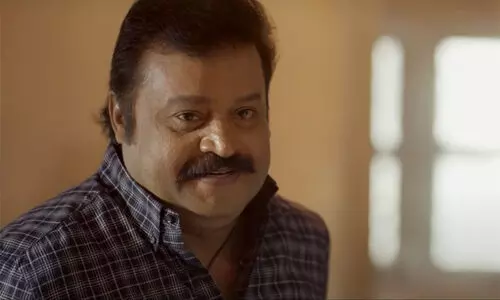 കാലനോടിച്ചാലും ഈ വഴിക്ക്​ വന്നുപോകരുത്​...; സുരേഷ് ഗോപി ചിത്രം കാവലി​െൻറ ട്രെയ്‌ലറെത്തി