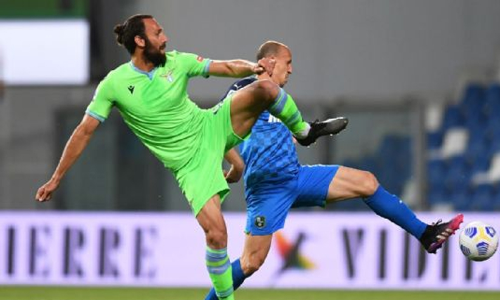 അടുത്ത സീസൺ മുതൽ പച്ച ജഴ്​സി നിരോധിച്ച്​ സെരി എ; കാരണമിതാണ്​...!