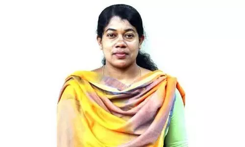 ഇൗ അധ്യാപികക്കും നൽകാം എ പ്ലസ്... ഇൗ അധ്യാപികക്കും നൽകാം എ പ്ലസ്...